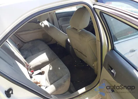 2010 Ford Fusion Se из США, поврежденный, VIN 3FAHP0HA7AR305658